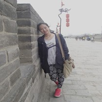 李佳
