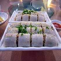何展浩