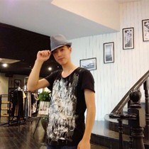 仲震宇