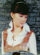 镡丹丹