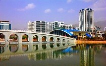 陈更兄