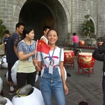 邹东燕